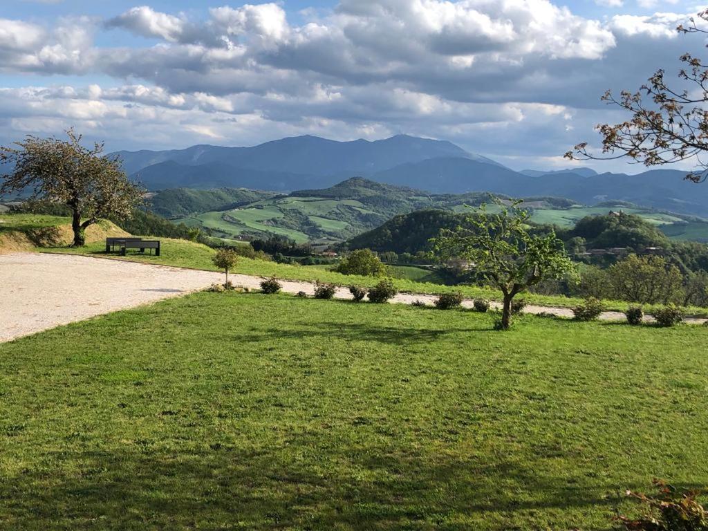 B&B Il Passo ウルビーノ エクステリア 写真